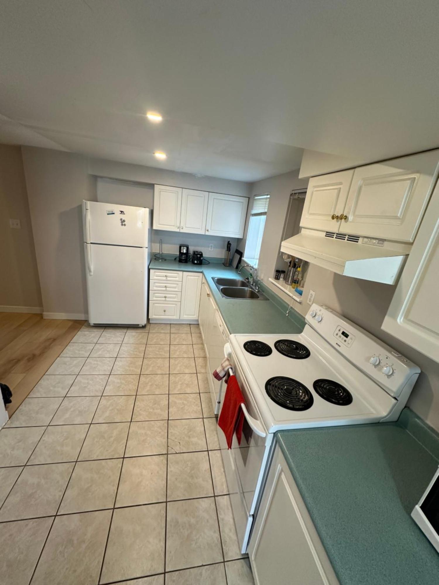 Artistic Apartment Near Downtown Victoria Bagian luar foto