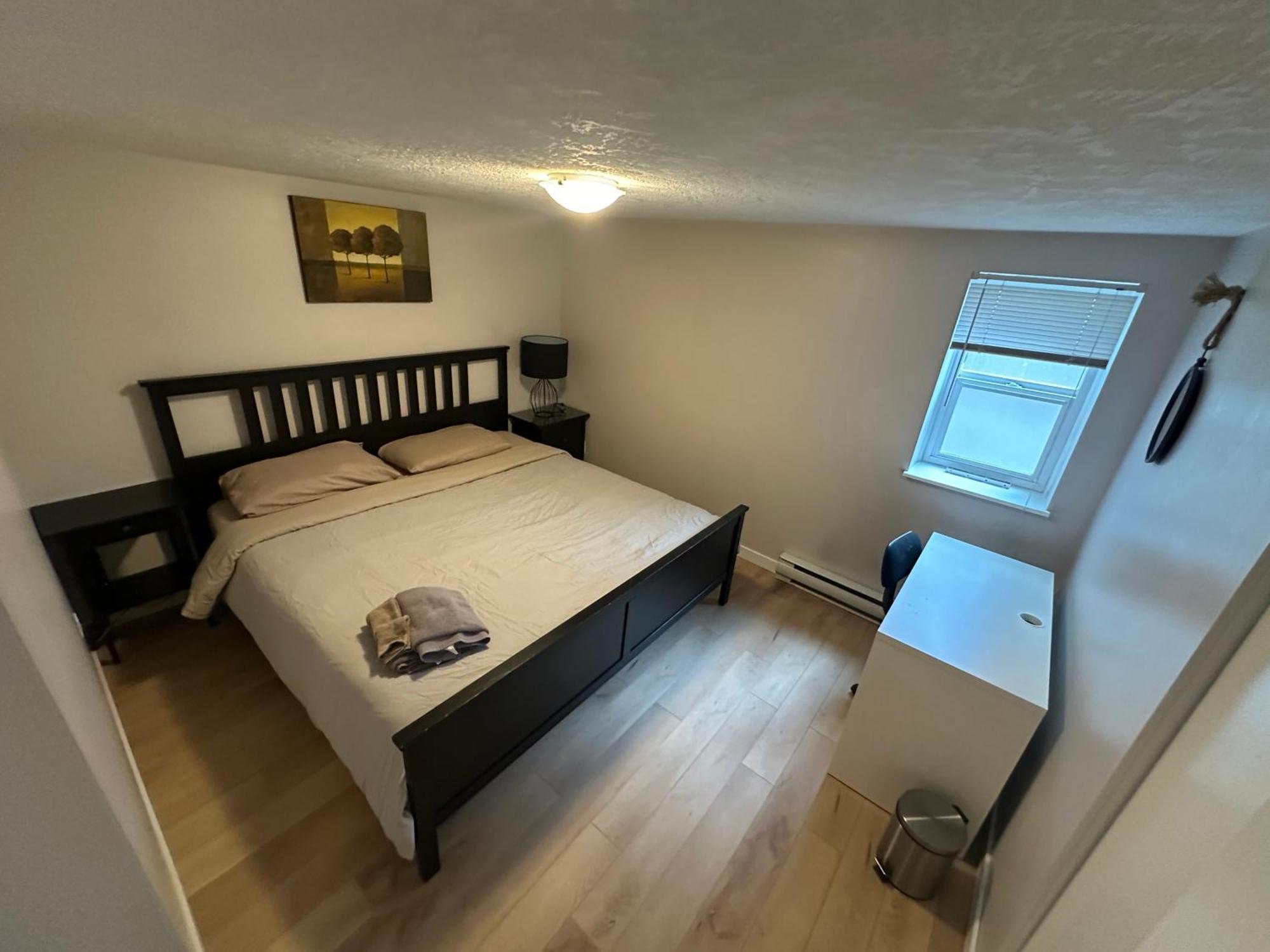 Artistic Apartment Near Downtown Victoria Bagian luar foto